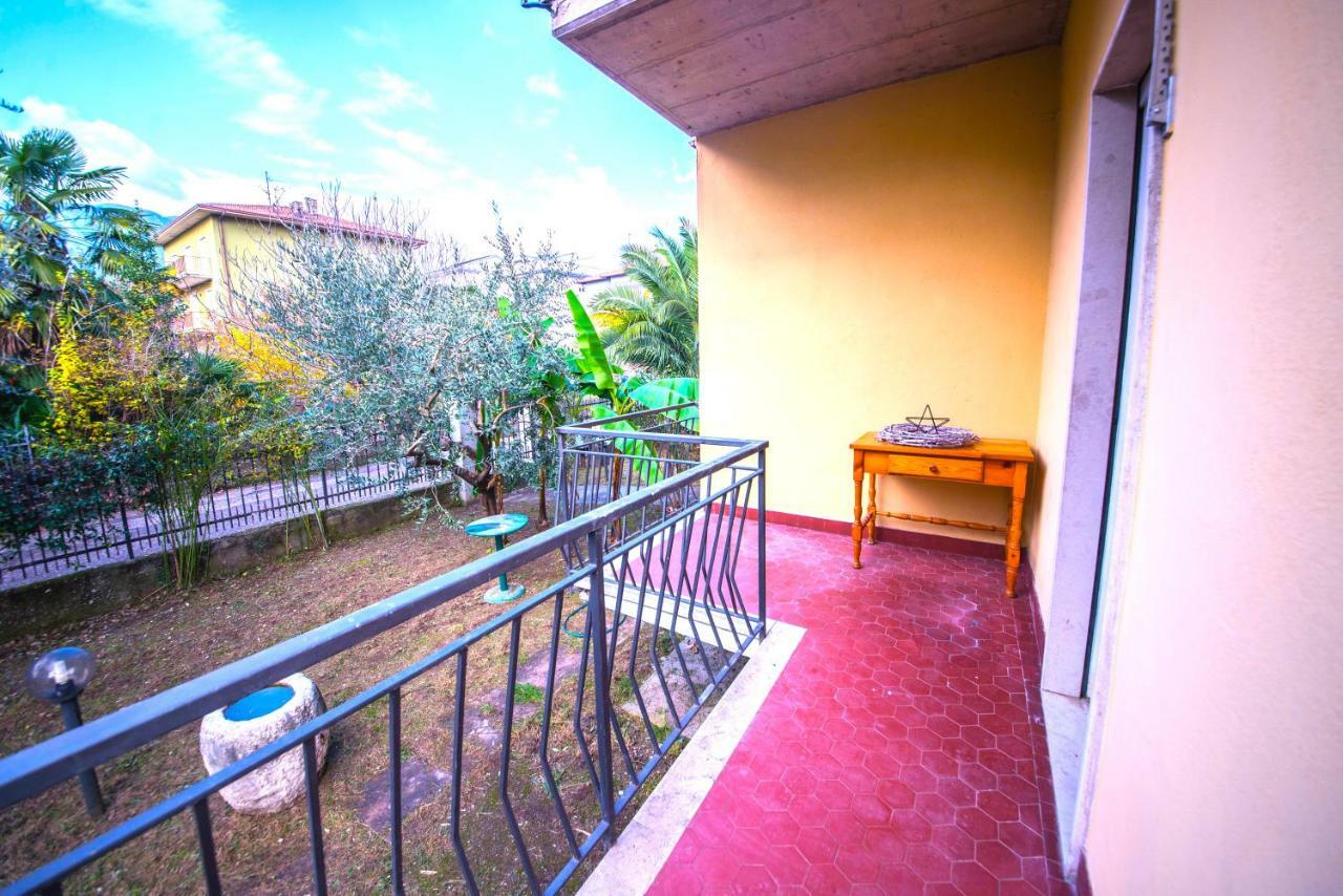 Lake & Family Riva del Garda Exterior photo